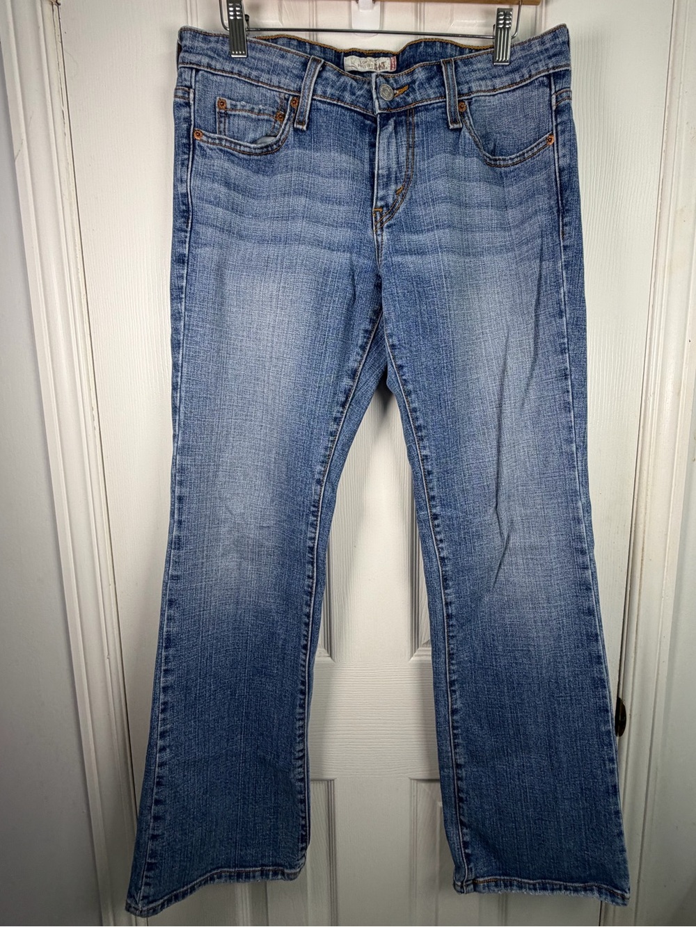 Levi's 545 Low Boot Cut Jeans 8M Medium Wash Y2K Wide Leg Stretch Denim